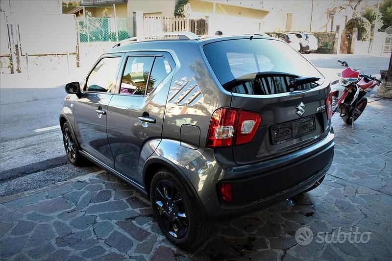 Usata Suzuki Ignis 89 CV (65 kW) 2017 Grigio SUV