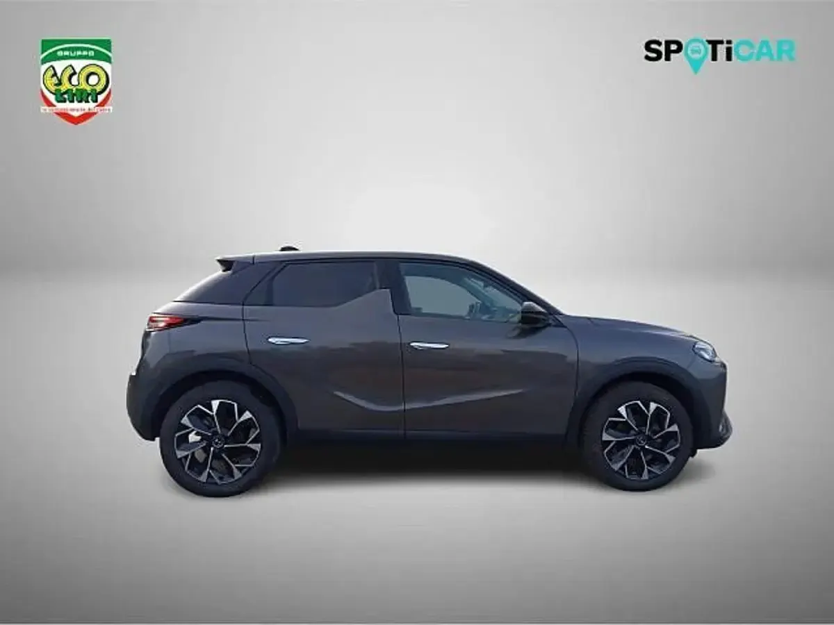 Usata DS Automobiles DS3 Bastille 131 CV (96 kW) 2024 Grigio Utilitaria