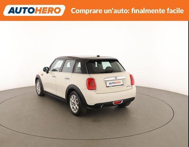 Usata Mini Cooper D 116 CV (85 kW) 2017 Bianco Utilitaria