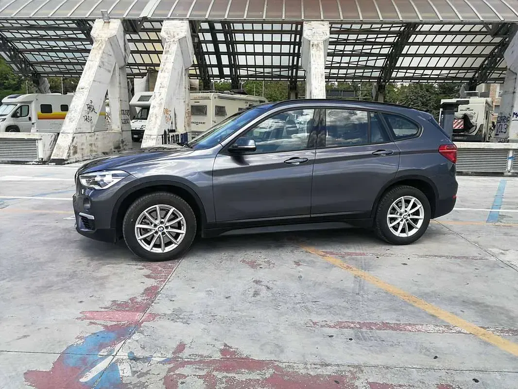 Usata BMW X1 Advantage 190 CV (139 kW) 2019 Grigio SUV