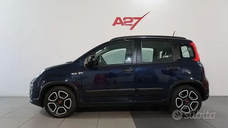 Usata Fiat Panda City Life 70 CV (51 kW) 2021 Blu Utilitaria