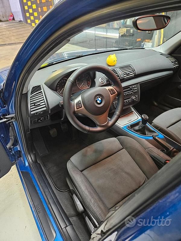 Usata BMW 120 Efficient Dynamics 163 CV (119 kW) 2006 Blu Utilitaria