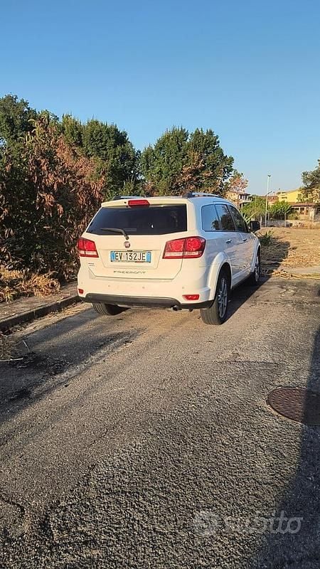 Usata Fiat Freemont 170 CV (125 kW) 2014 Bianco SUV