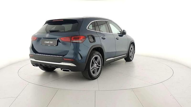 Usata Mercedes GLA250 Premium 160 CV (117 kW) 2022 Blu SUV
