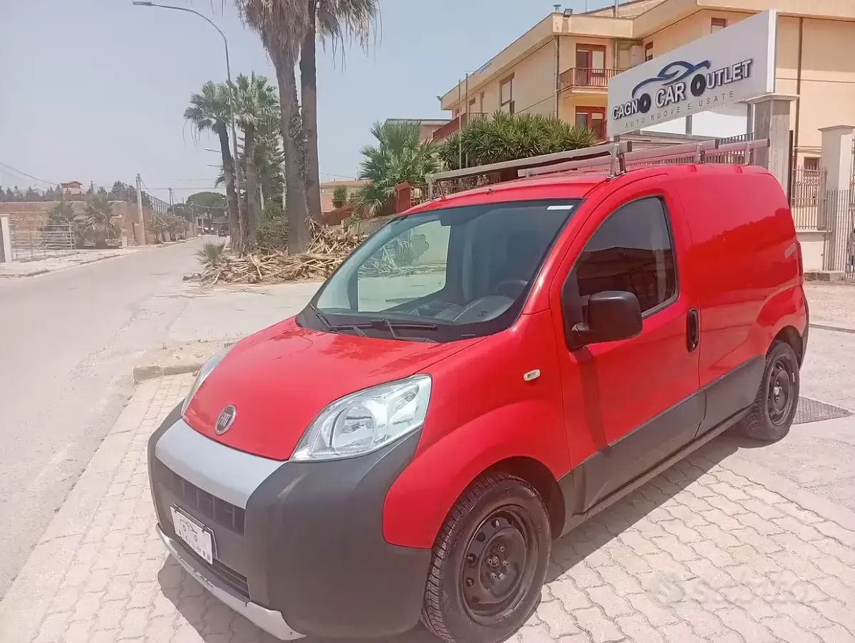 Usata Fiat Fiorino 95 CV (69 kW) 2016 Rosso Monovolume