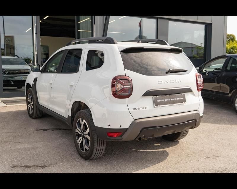 Usata Dacia Duster Journey 116 CV (85 kW) 2023 Bianco SUV
