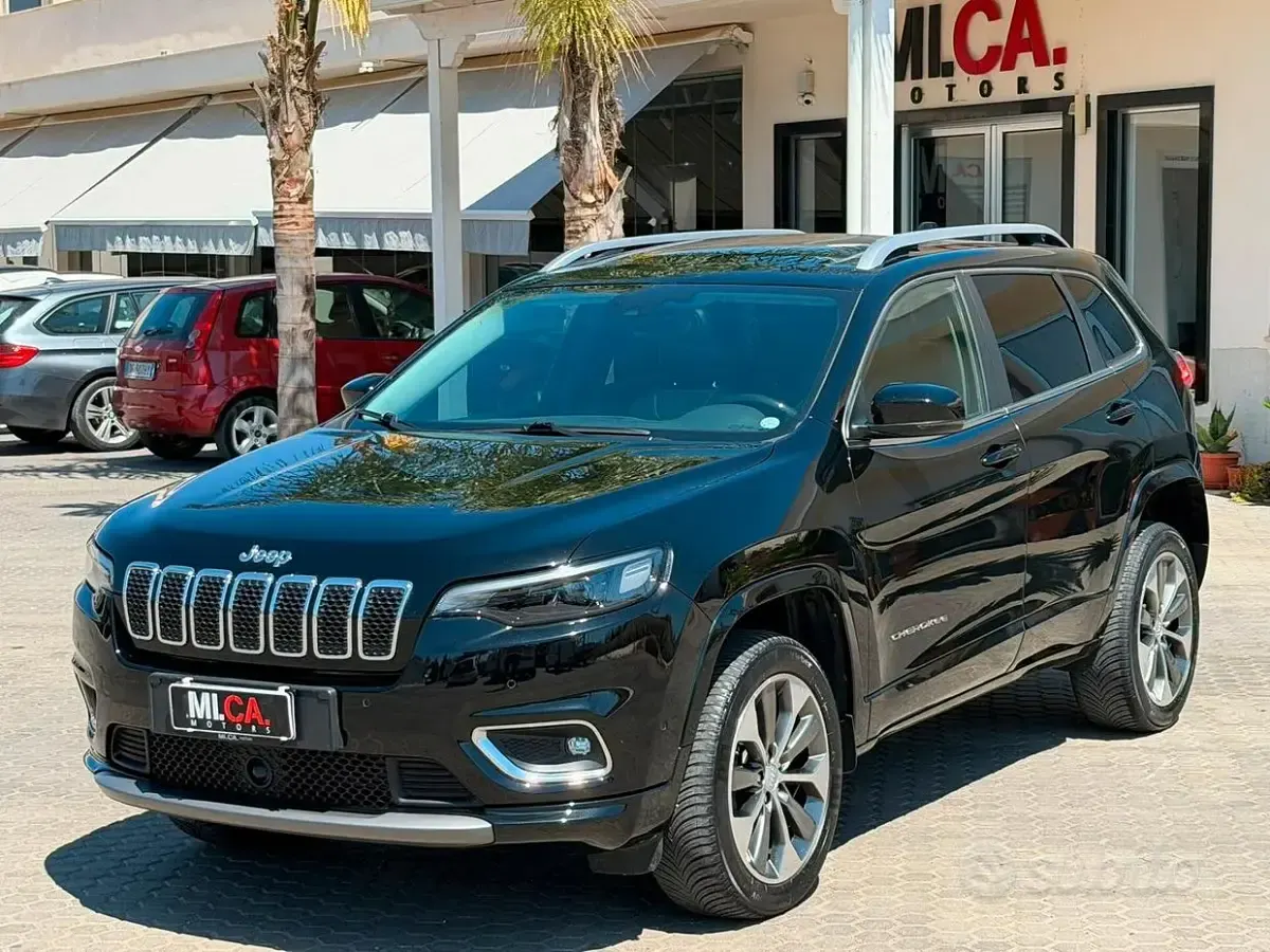 Usata Jeep Cherokee Overland 194 CV (142 kW) 2018 Nero SUV