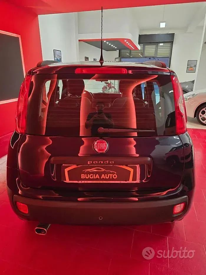 Usata Fiat Panda 69 CV (50 kW) 2016 Bluazzurro Utilitaria