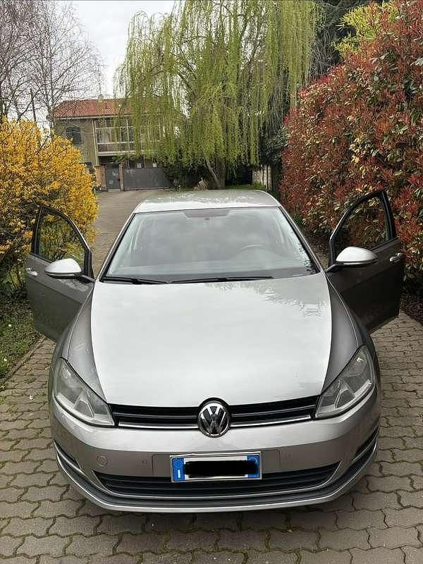 Usata VW Golf VII Comfortline 110 CV (80 kW) 2017 Berlina