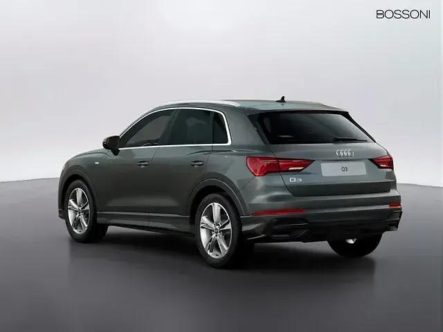 Usata Audi Q3 S-Line 150 CV (110 kW) 2024 Grigio SUV