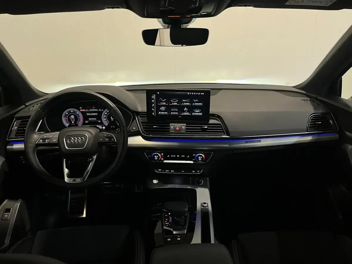 Usata Audi Q5 Sportback S-line plus 204 CV (150 kW) 2025 Nero SUV