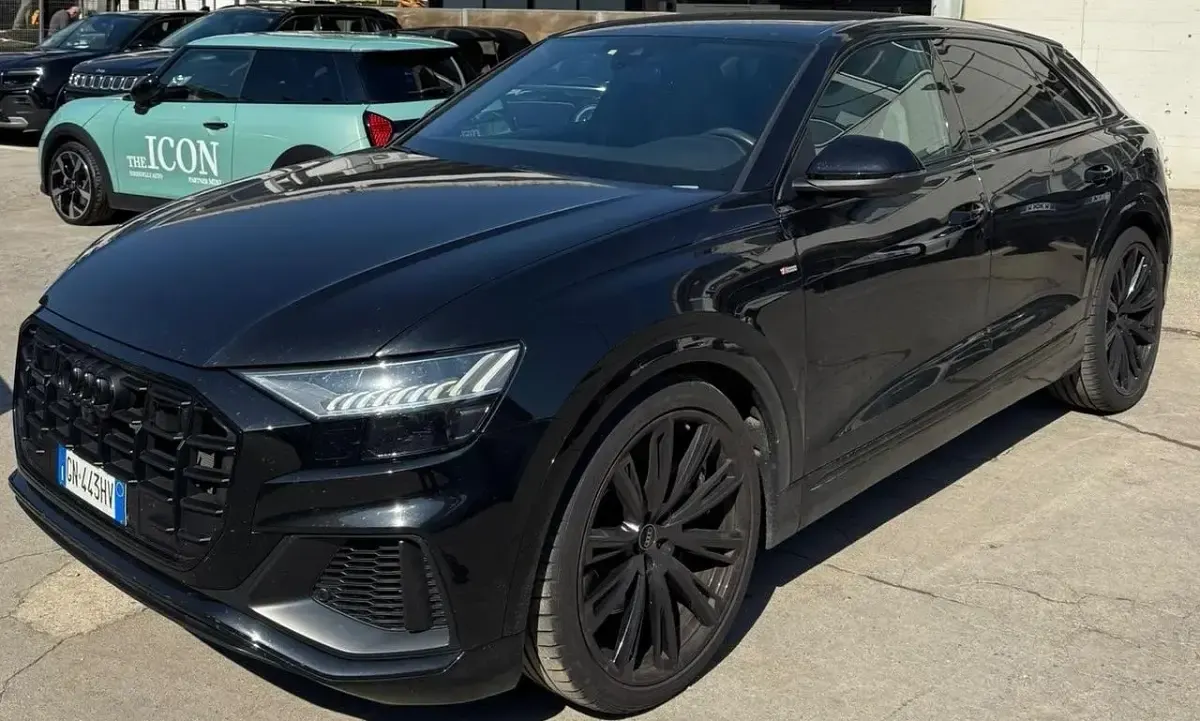 Usata Audi Q8 S-line plus 462 CV (339 kW) 2023 Nero SUV
