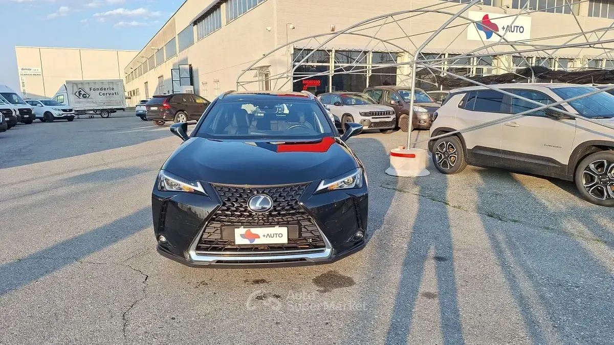 Usata Lexus UX Business Edition 152 CV (111 kW) 2021 Nero SUV
