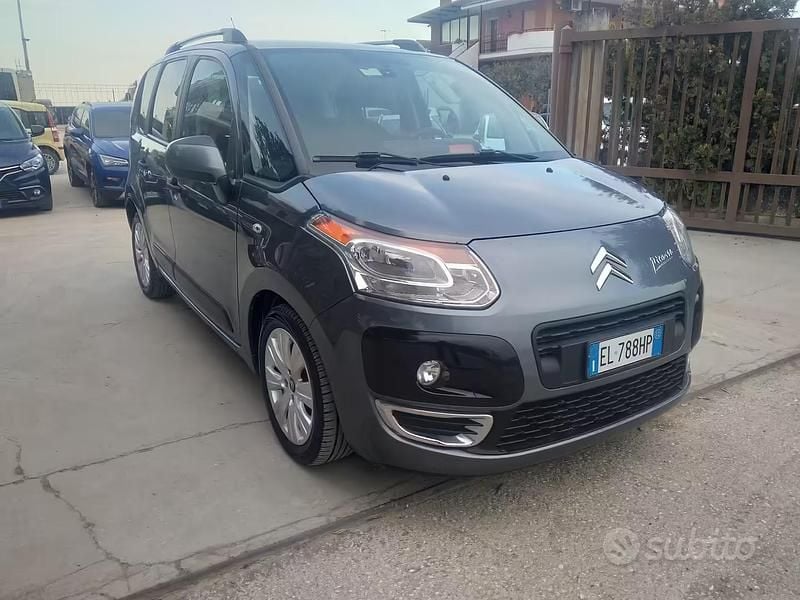 Usata Citroën C3 Picasso Seduction 95 CV (69 kW) 2012 Grigio Monovolume