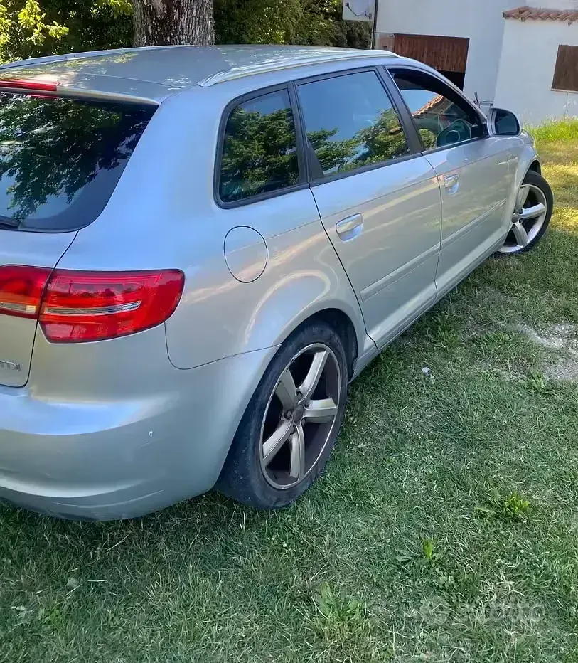 Usata Audi A3 S-Line 140 CV (102 kW) 2009 Grigio Utilitaria