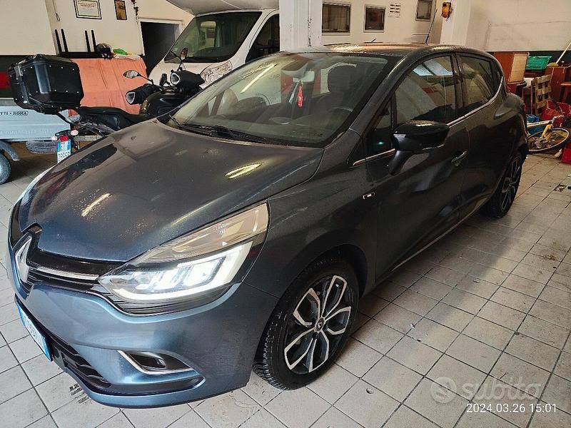 Usata Renault Clio IV 90 CV (66 kW) 2018 Berlina
