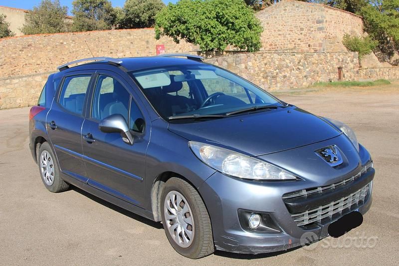Usata Peugeot 207 92 CV (67 kW) 2011 Marrone Station wagon
