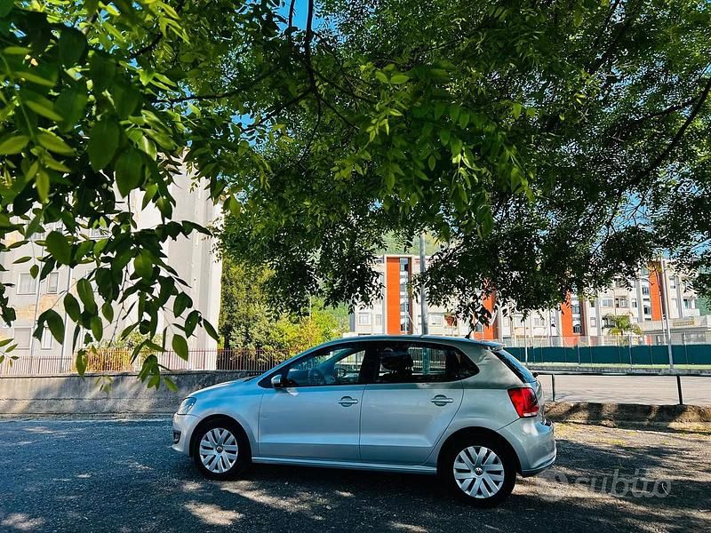 Usata VW Polo United 69 CV (50 kW) 2010 Grigio Utilitaria
