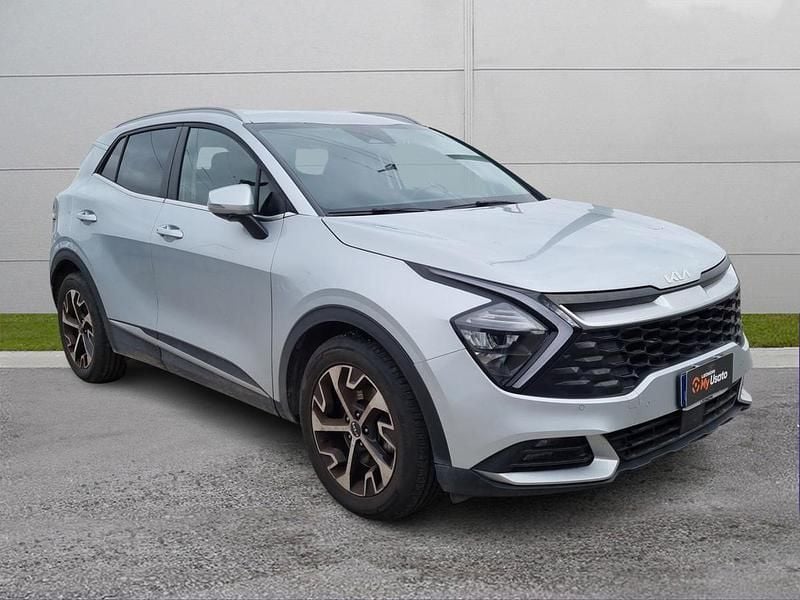 Usata Kia Sportage 185 CV (136 kW) 2023 Argento SUV