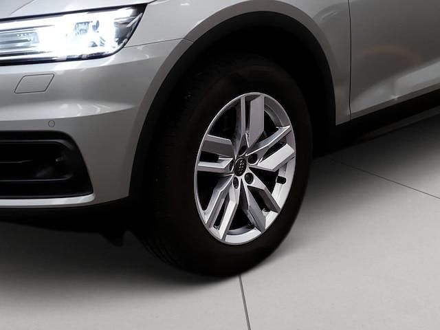 Usata Audi Q5 Business 190 CV (139 kW) 2020 L5 argento fioretto metallizzato SUV