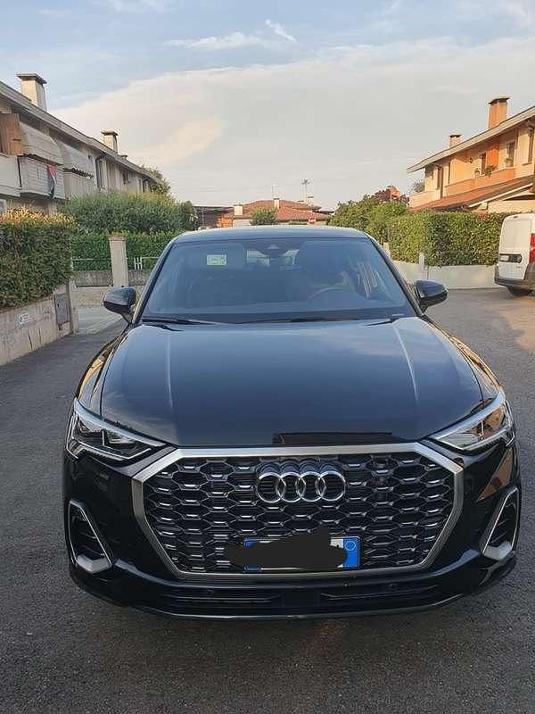Usata Audi Q3 Sportback S-Line 150 CV (110 kW) 2024 SUV