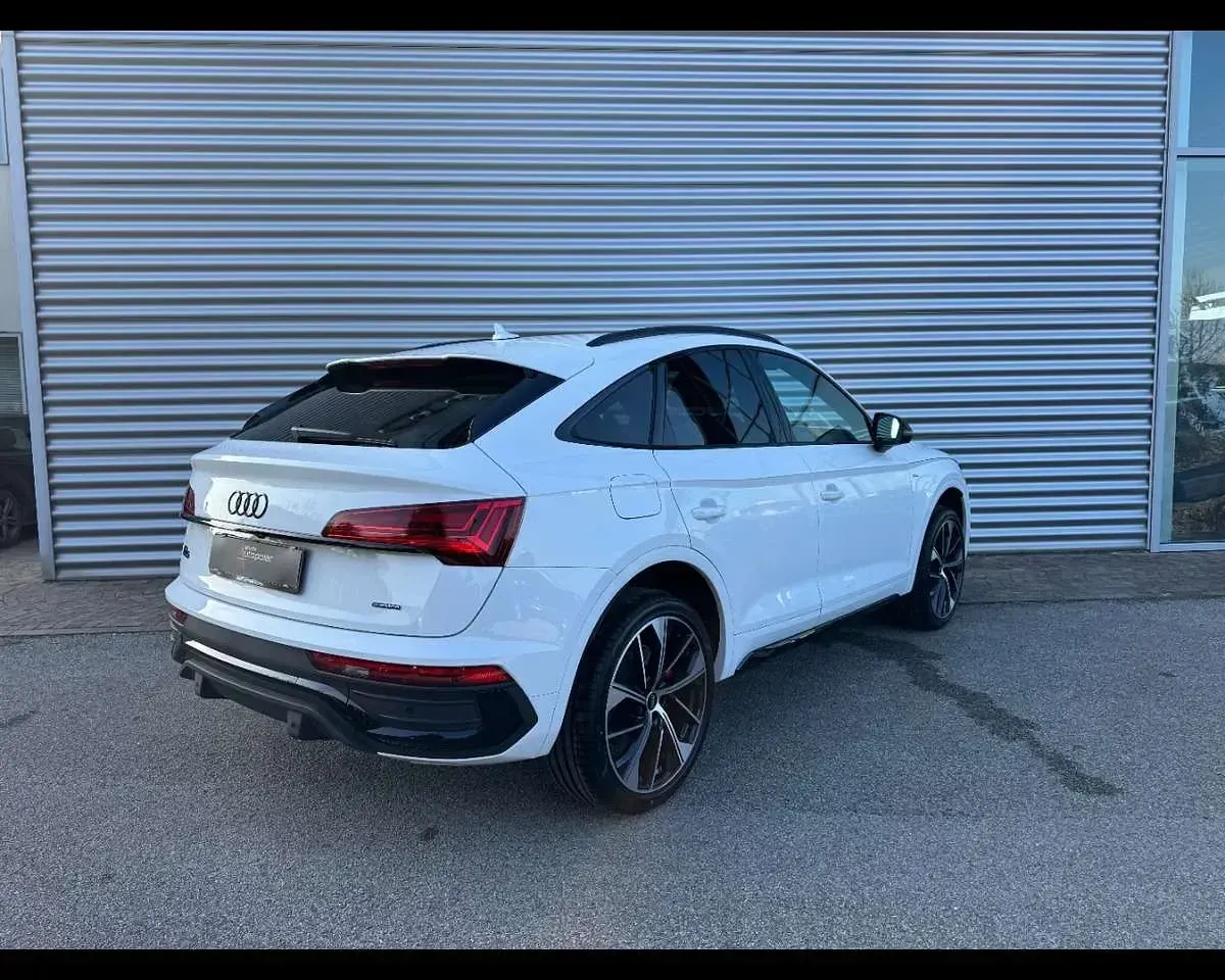 Nuova Audi Q5 Sportback Ambiente 204 CV (150 kW) 2025 Bianco SUV