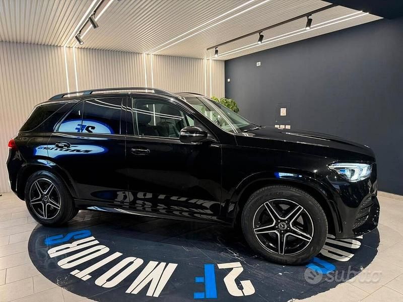 Usata Mercedes GLE300 Premium 272 CV (200 kW) 2022 Nero SUV