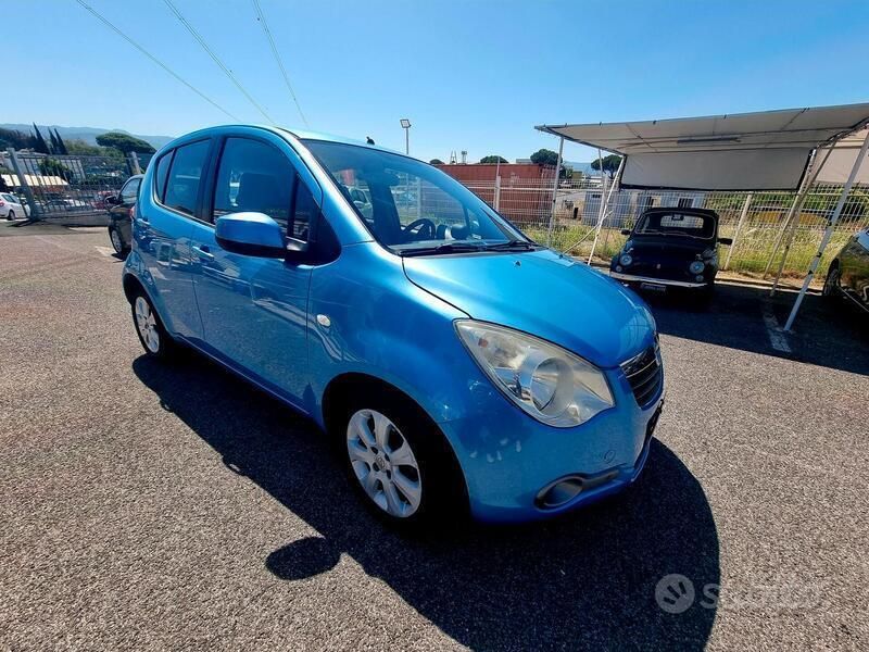 Usata Opel Agila Enjoy 65 CV (47 kW) 2009 Blu Utilitaria