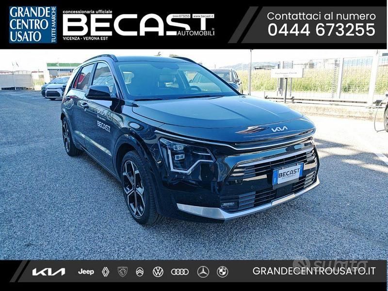 Nero metallizzato Usata 2024 Kia Niro SUV | 31.400 € (Buon prezzo) - Immagine 1/4