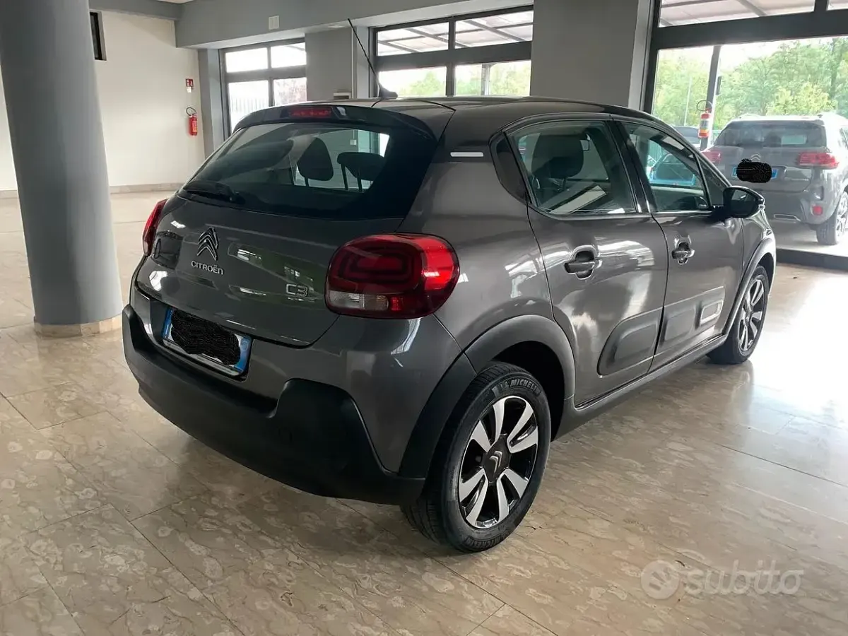 Usata Citroën C3 PureTech 110 CV (80 kW) 2021 Grigio Utilitaria