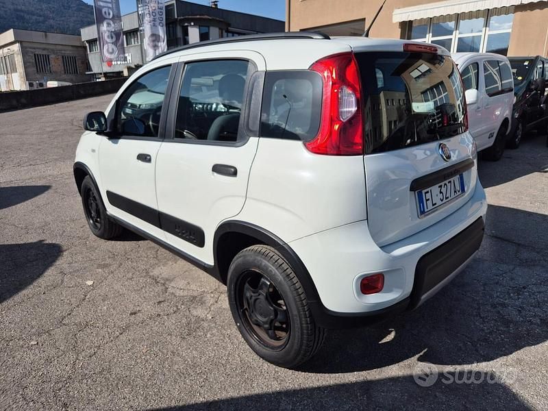 Usata Fiat Panda 4x4 85 CV (62 kW) 2017 Bianco Utilitaria