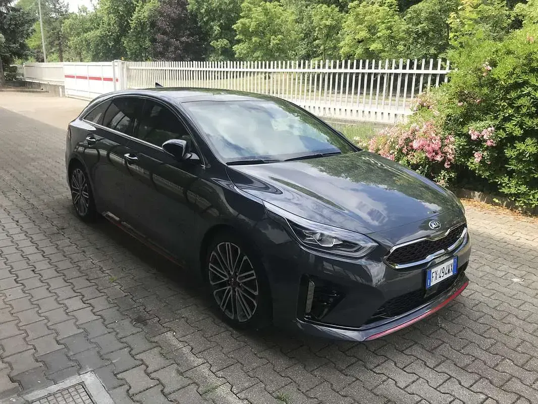 Usata Kia ProCeed GT 204 CV (150 kW) 2019 Station wagon