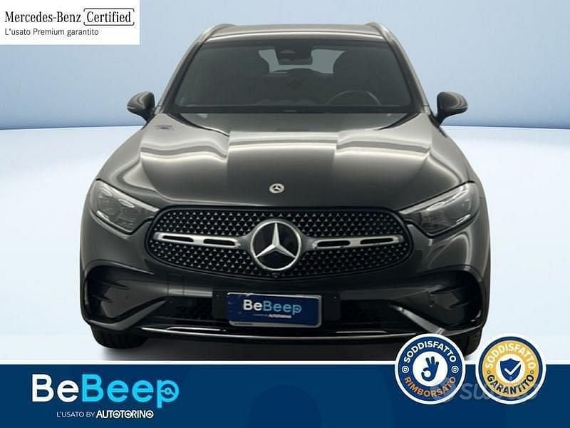 Usata Mercedes GLC300e AMG Line Premium 333 CV (244 kW) 2023 Grigio metallizzato SUV