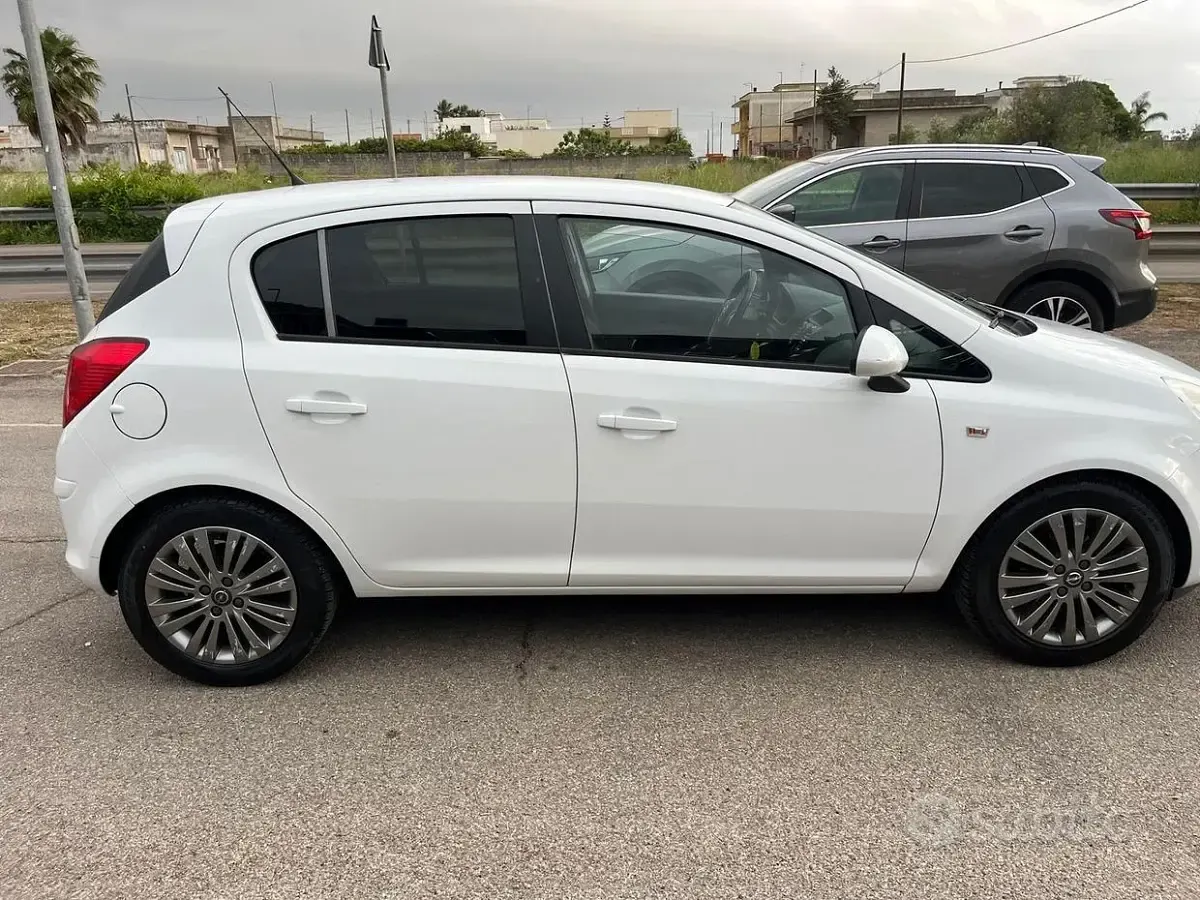 Occasion Opel Corsa 86 ch (63 kW) 2013 Blanc Citadine
