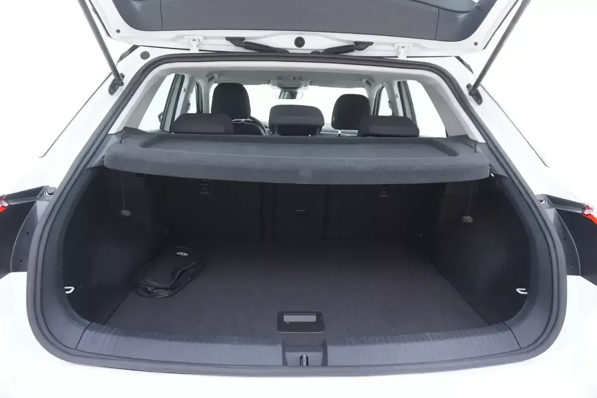 Usata VW T-Roc Style 110 CV (80 kW) 2023 Biancobianco SUV
