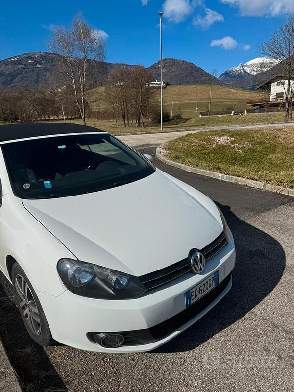 Usata VW Golf Cabriolet 2011 Bianco Cabrio