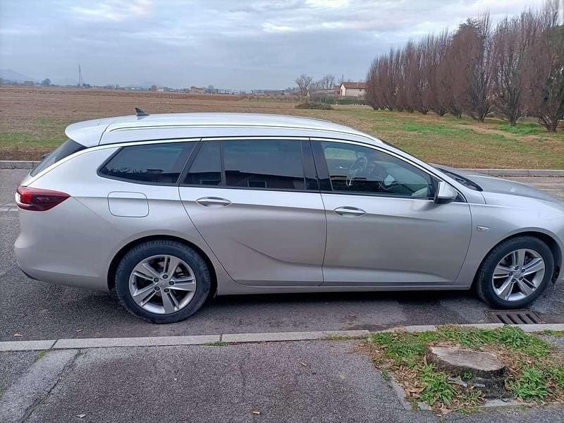 Usata Opel Insignia Business 136 CV (100 kW) 2019 Station wagon