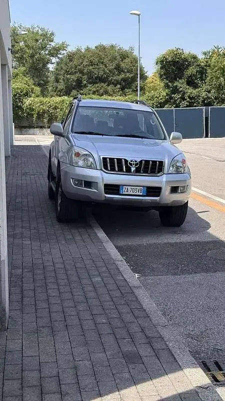 Usata Toyota Land Cruiser Sol 163 CV (119 kW) 2004 SUV