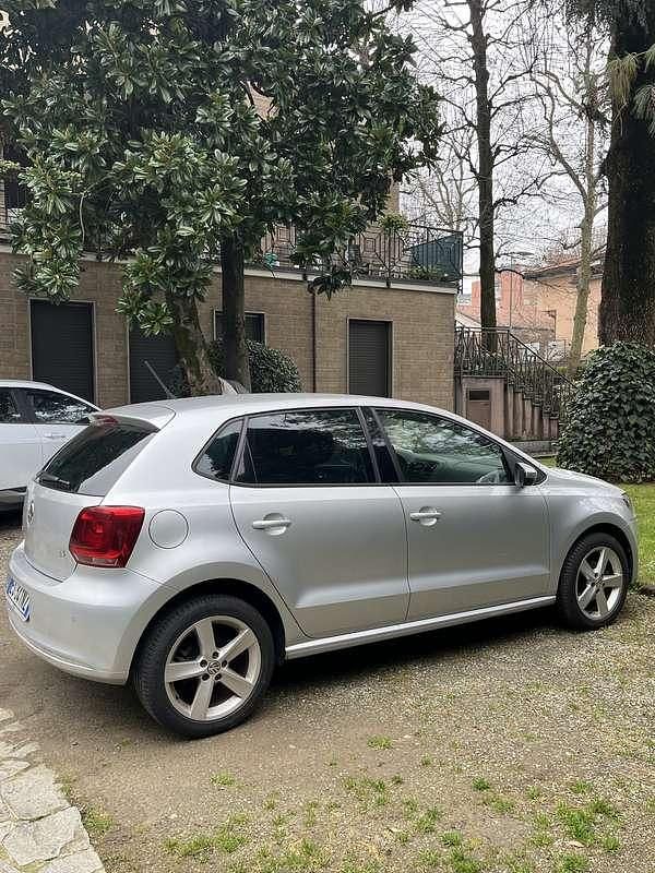 Usata VW Polo Highline 86 CV (63 kW) 2013 Argento Berlina
