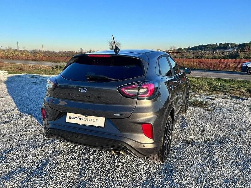 Usata Ford Puma Titanium X 125 CV (91 kW) 2023 Grigio SUV