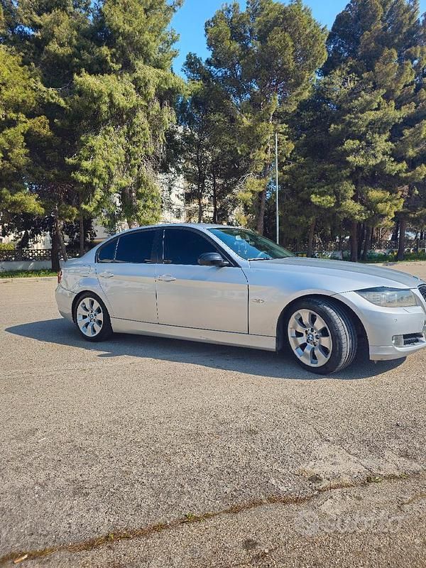 Usata BMW 320 2008 Grigio Berlina