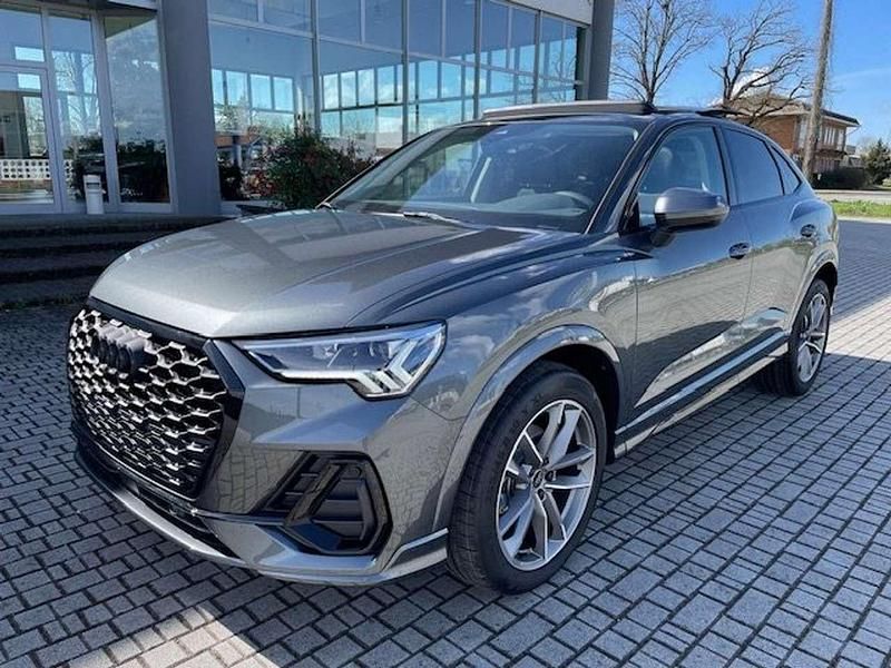 Grigio chronos Nuova 2025 Audi Q3 Sportback S-Line SUV | 46.600 € - Immagine 1/4