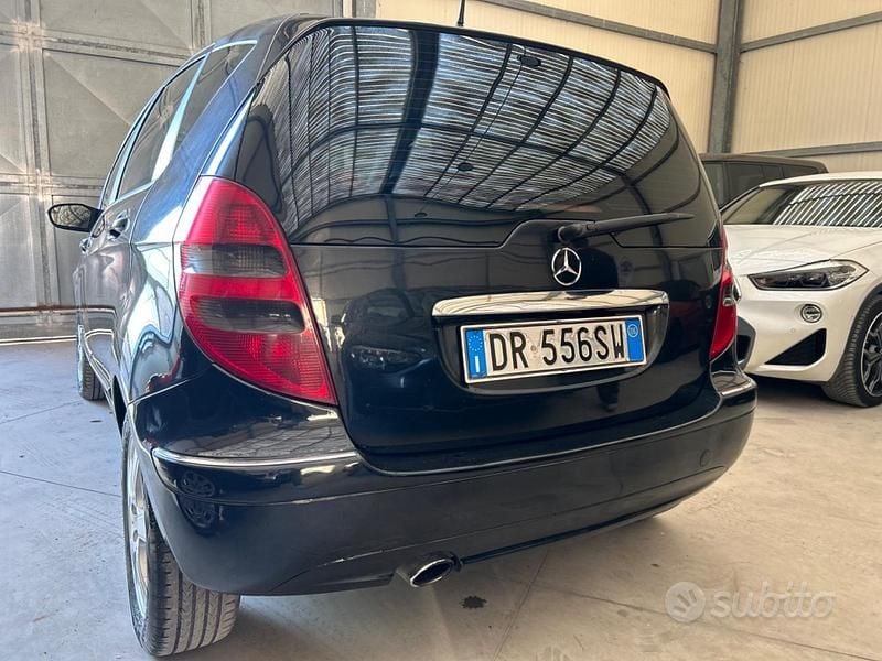 Gebraucht Mercedes A160 Avantgarde 82 PS (60 kW) 2008 Schwarz Kleinwagen