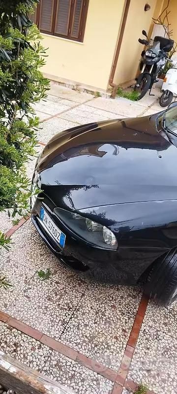 Usata Alfa Romeo 147 140 CV (102 kW) 2007 Nero Utilitaria