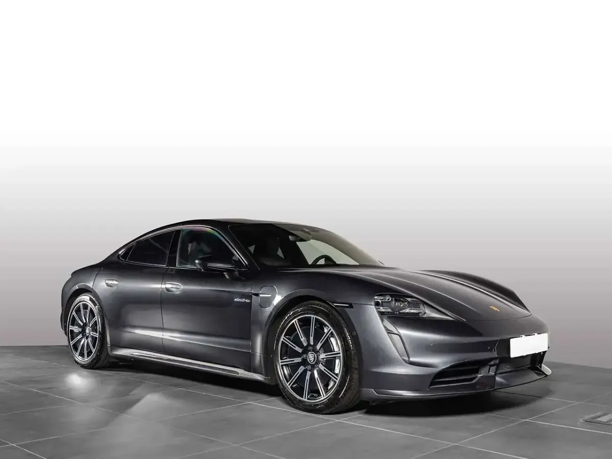 Usata Porsche Taycan 141 kW (193 CV) 2020 Other Berlina