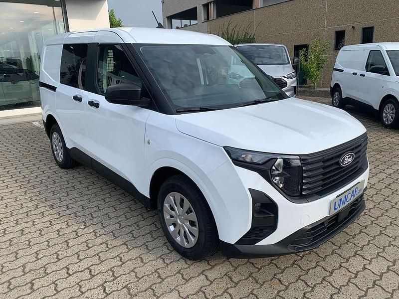 Nuova Ford Transit Titanium 101 CV (74 kW) 2026 Frozen white Furgone