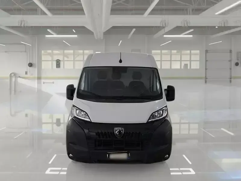 Usata Peugeot Boxer S 120 CV (88 kW) 2024 Bianco Furgone
