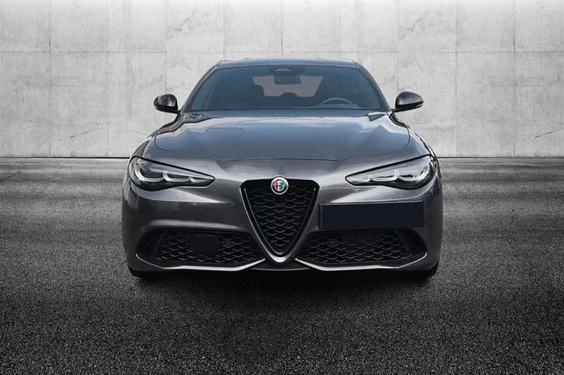 Usata Alfa Romeo Giulia Veloce 280 CV (205 kW) 2024 Grigio Berlina