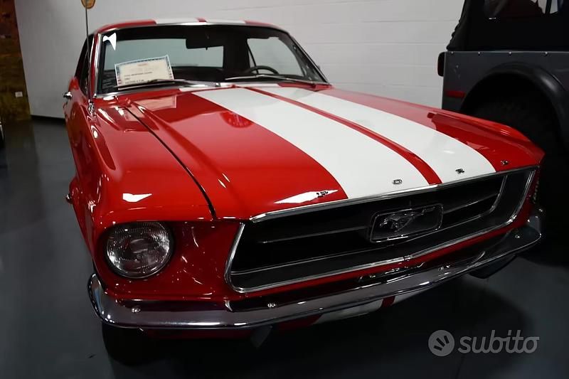 Usata Ford Mustang 1960 Rosso Coupé