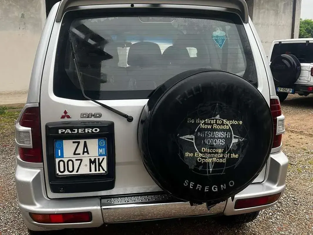Usata Mitsubishi Pajero 160 CV (117 kW) 2002 SUV